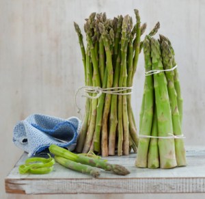 Asparagi-da-cucinare_edited
